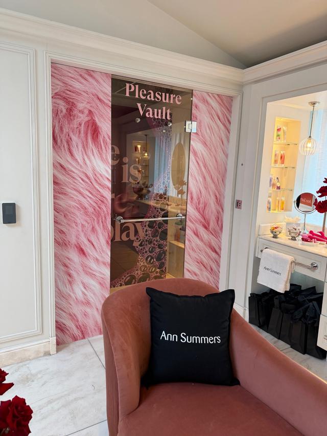 PWR PR — Ann Summers Life Is For e Play  (image 5)